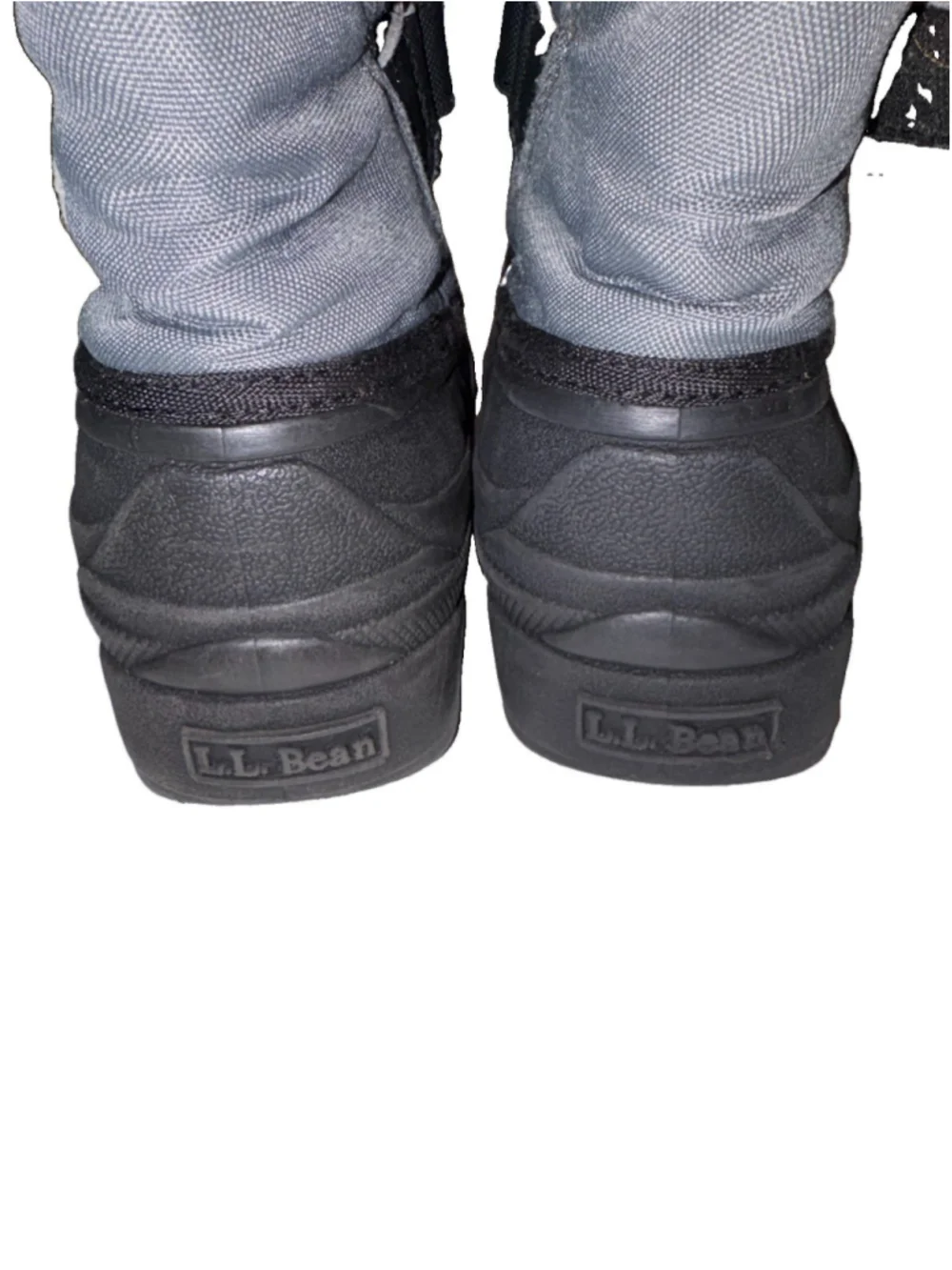 L.L. Bean Kids Winter Boots Size 6 Felt Lined Insulated Snow Boots Black Gray